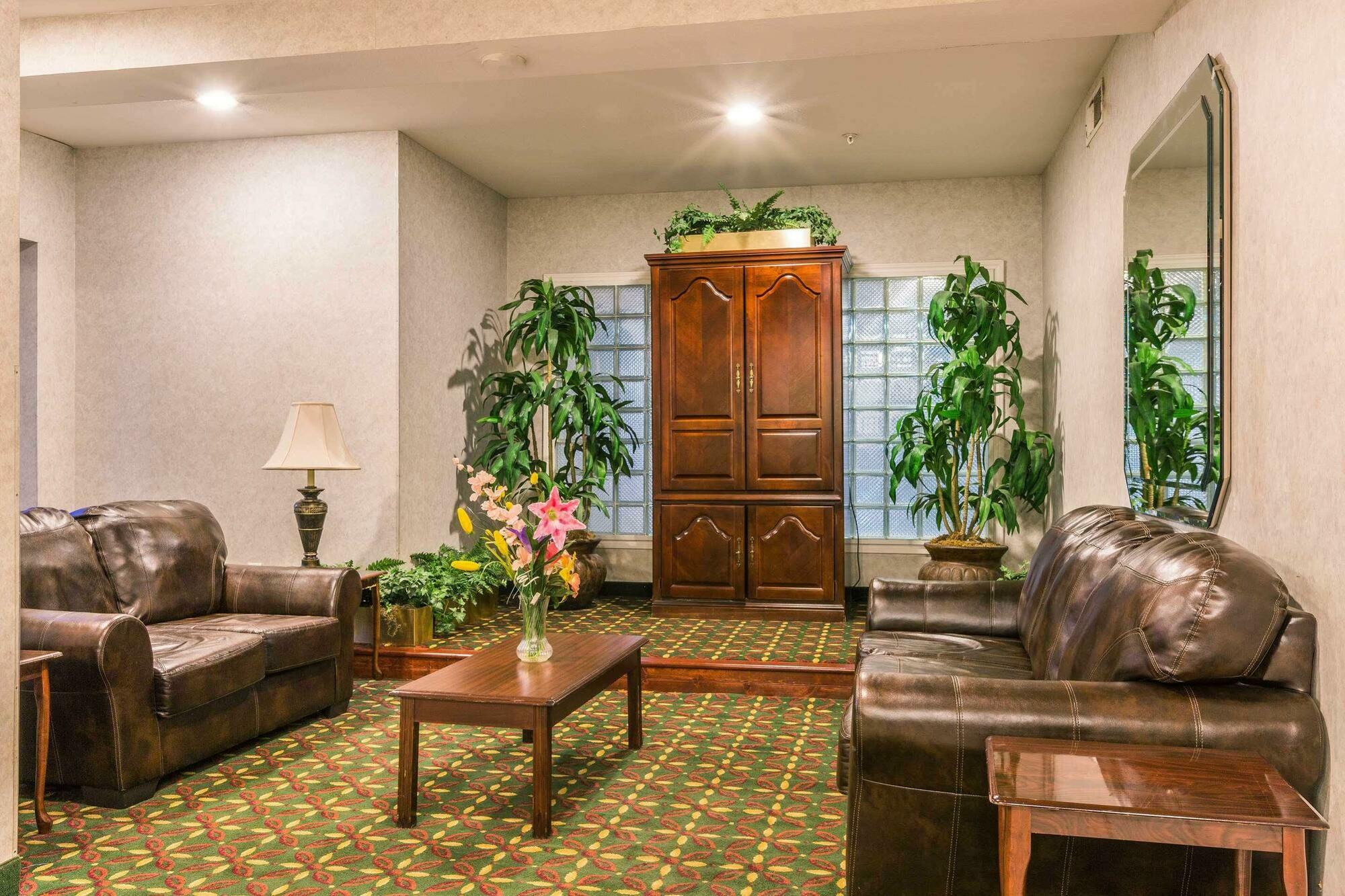 Super 8 By Wyndham Garland North Dallas Area Zewnętrze zdjęcie